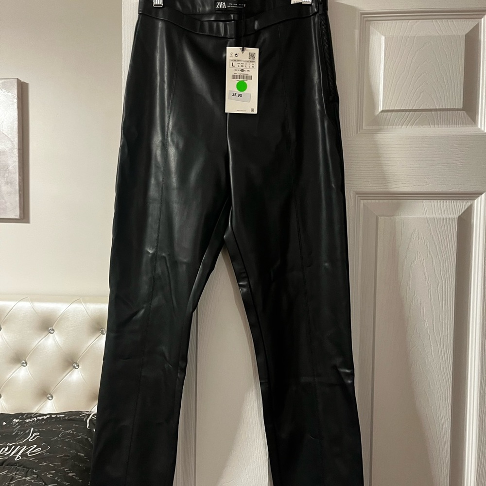 NWT Zara Black leather legging style 5427/220 size Large - Picture 2 of 8